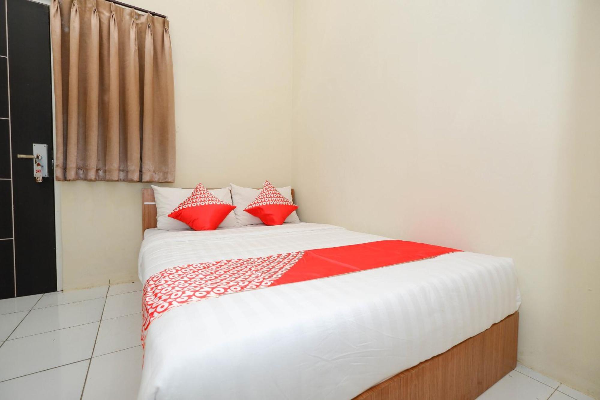Unta Residence Semarang Eksteriør billede